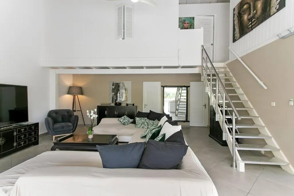 Villa Ele, 4 Chambres, Jardin Tropical Et Piscine Quarter of Orleans 0*,  سان مارتن